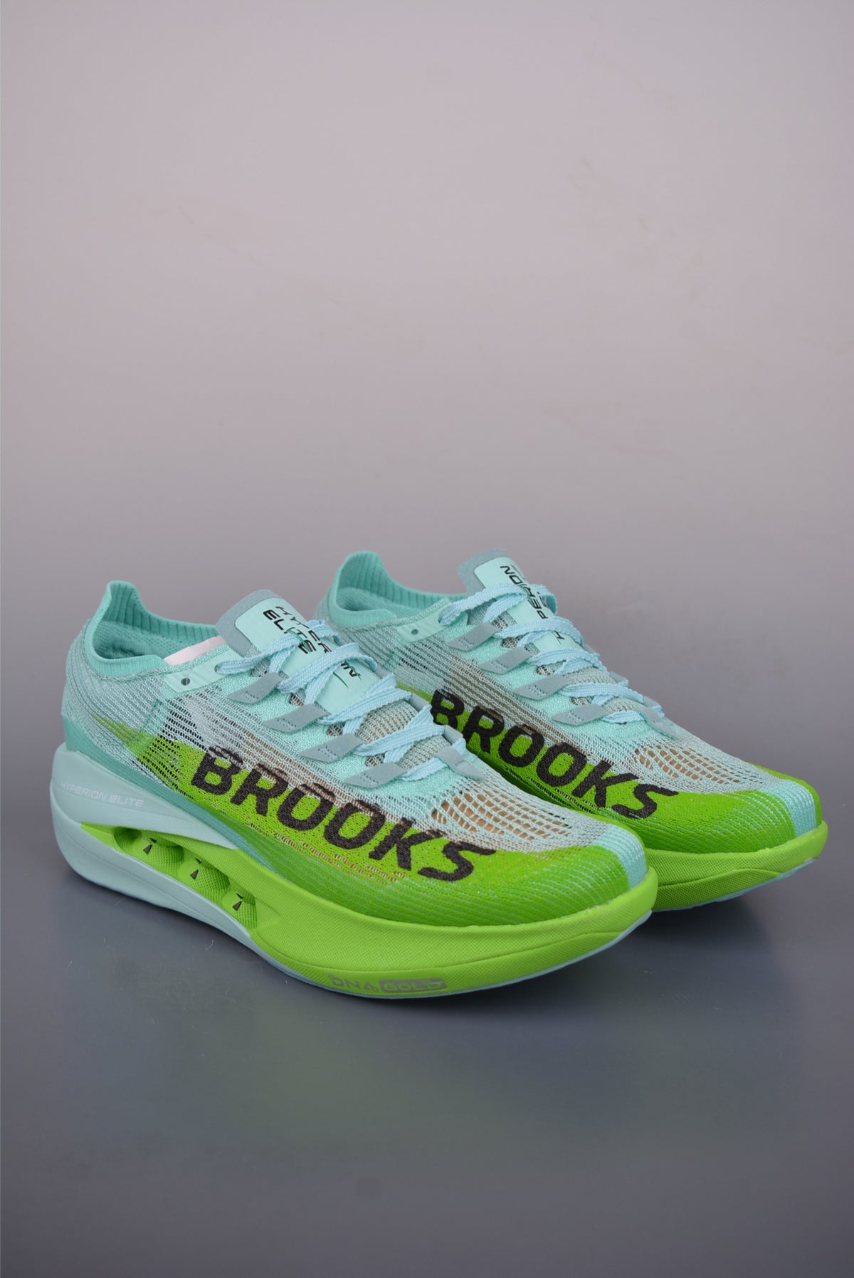 Brooks Hyperion Elite 5 Sneakers "Mint Green/Fluorescent Yellow"